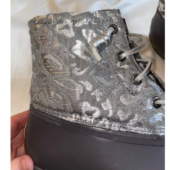 Sperry Women's Saltwater Seasonal Rain Boot in Silver Leopard - Women's Size 8.5 - Picture 8 of 12